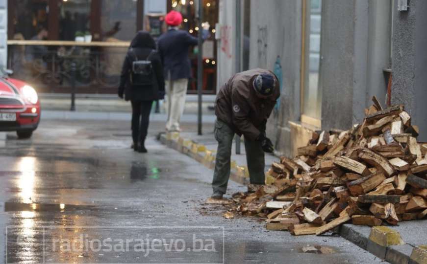 Ponedjeljak, hladan i siv: U Sarajevu miriše na snijeg